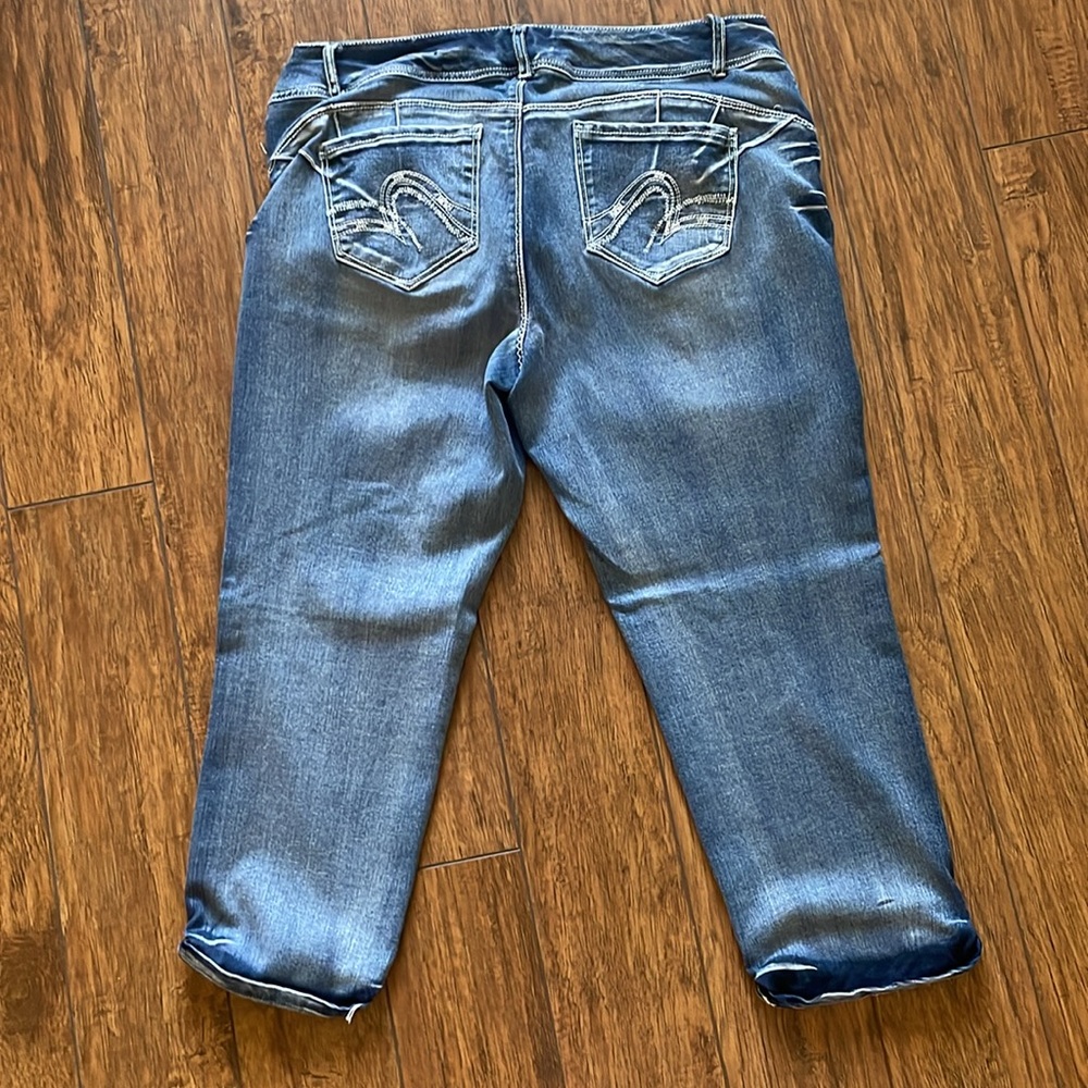 Cato Premium Contemporary Women's Jeans Size 14 Straight Leg Blue Denim Stretch